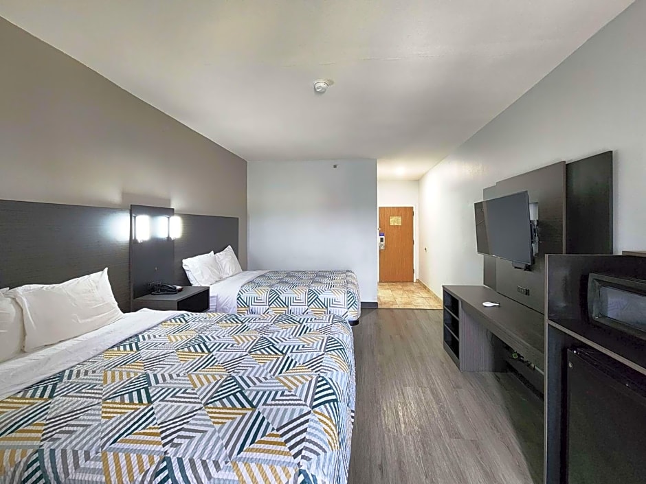 Motel 6-Pine Bluff, AR