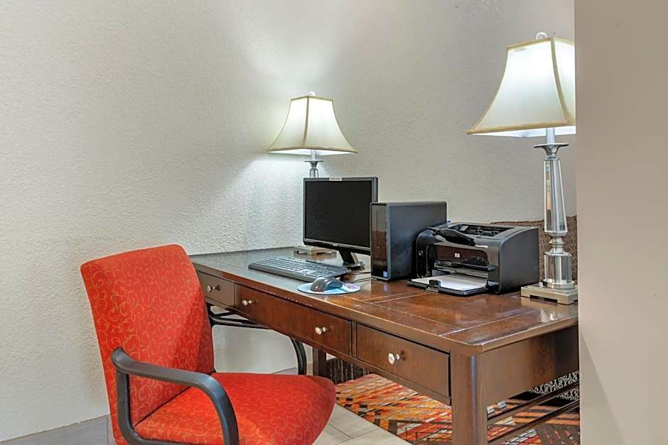 Holiday Inn Express Branson - Green Mountain Drive By IHG