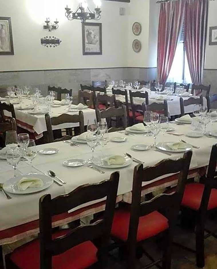 Hostal Restaurante Morote Cano