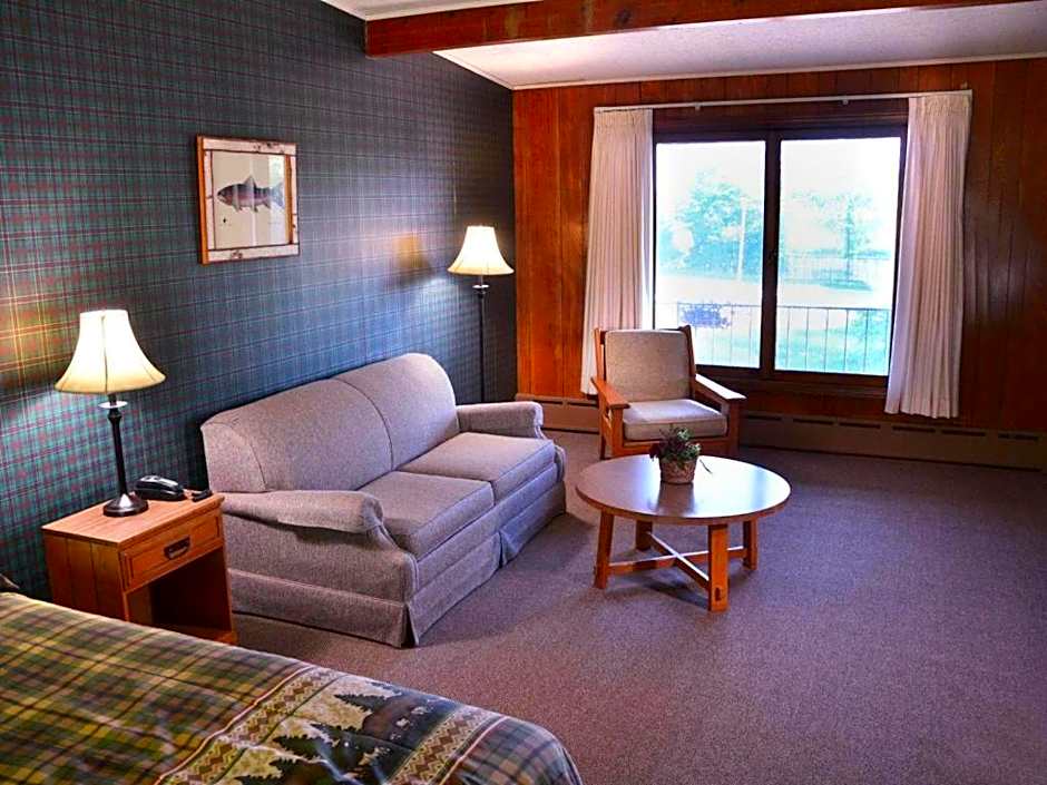 Birchwood Inn