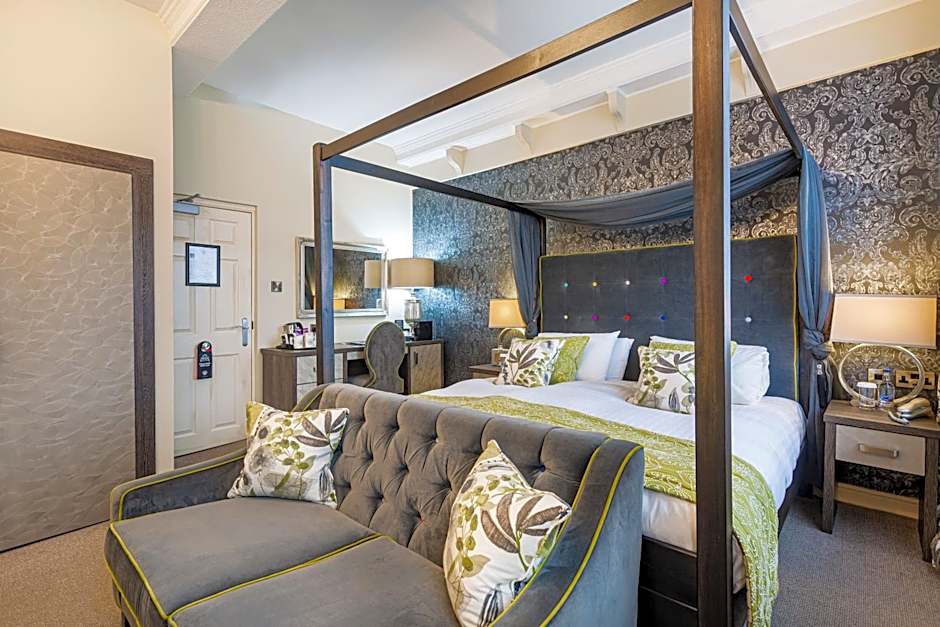 The Royal Oak Hotel, Welshpool - The Coaching Inn Group