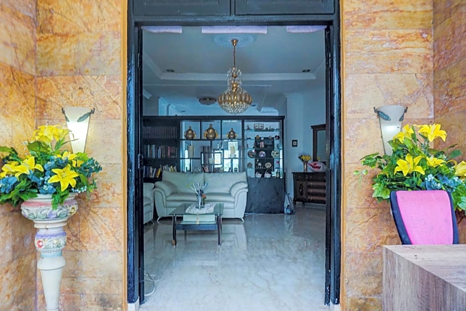 Collection O 92465 Sawangan Guest House Syariah