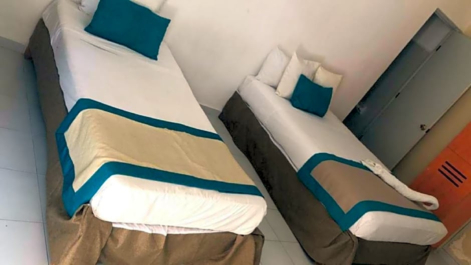 Hotel D´ATYI 10 Avenue