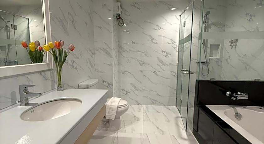 Empress Pattaya Hotel