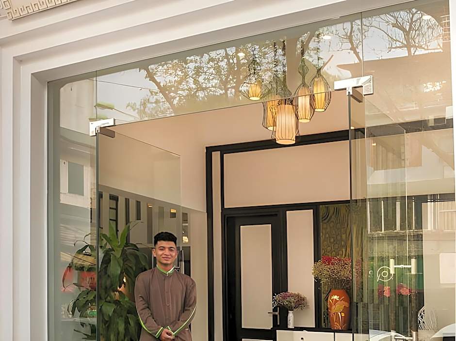 Serenity Diamond Hotel