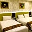 Louis Hotel