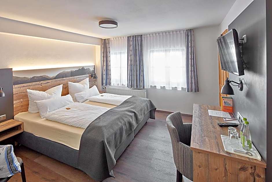 Hotel Garni Alte Säge Ruhpolding inkl Chiemgaukarte