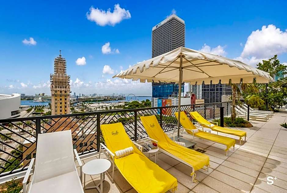 Gale Residence in Downtown Miami