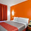 Motel 6-Whitby, ON - Toronto East