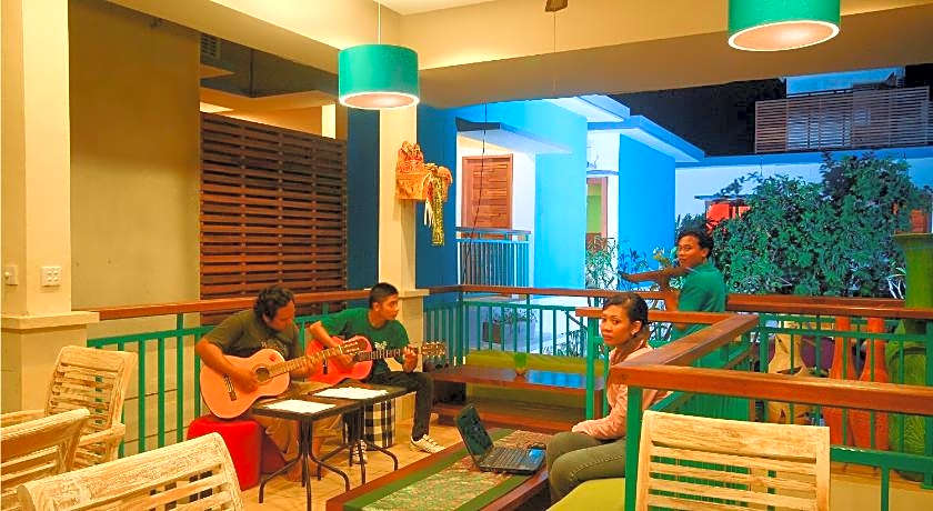 The Green Zhurga Suites