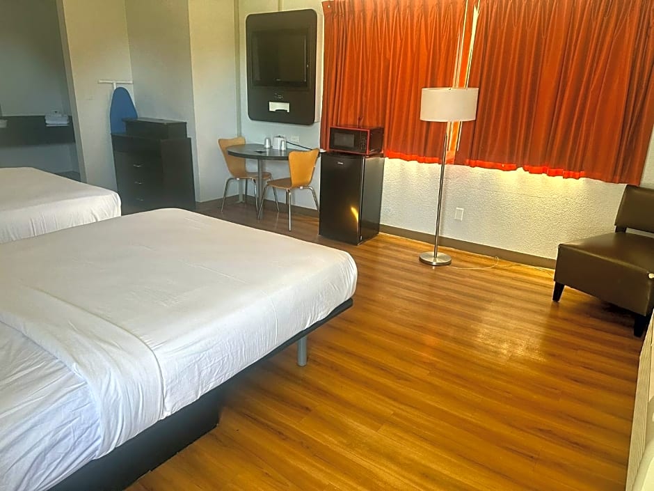 Motel 6 Ventura South