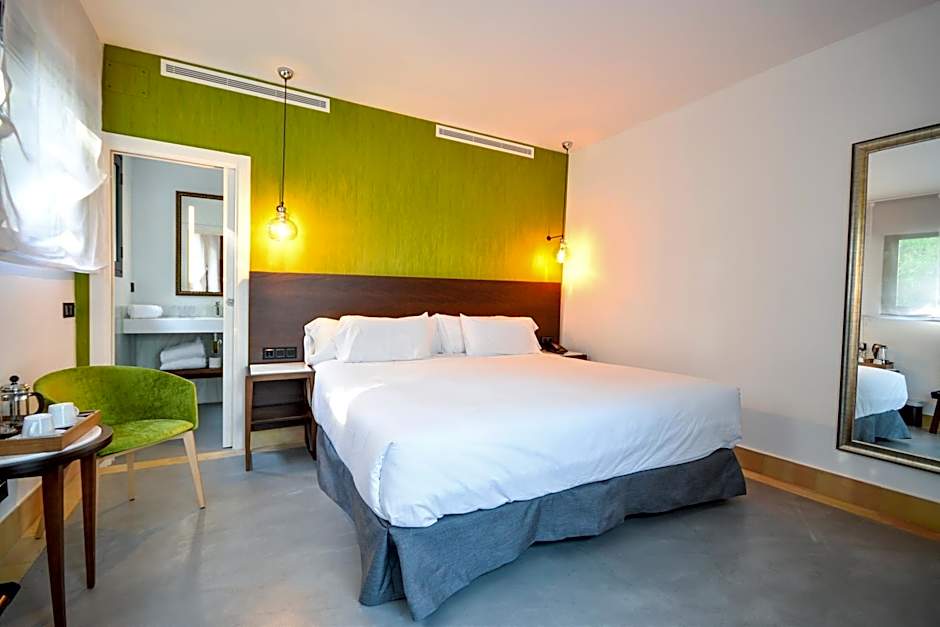 Hotel Legado Alcazar