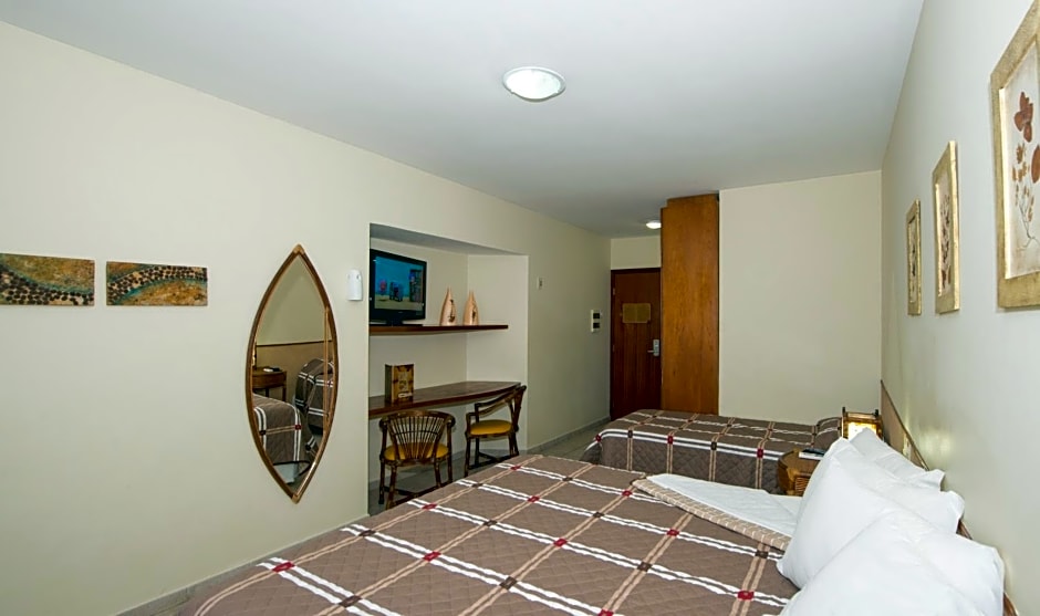 Divi-Divi Praia Hotel