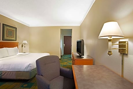 2 Queen Beds Non-Smoking