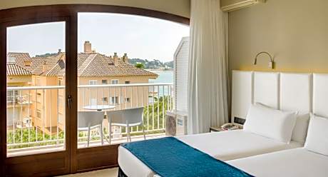Double Room - Disability Access