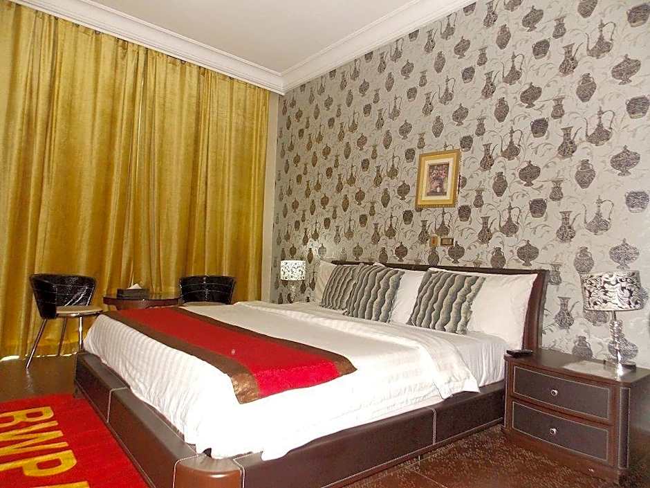 Ajuji Greenwich Hotels