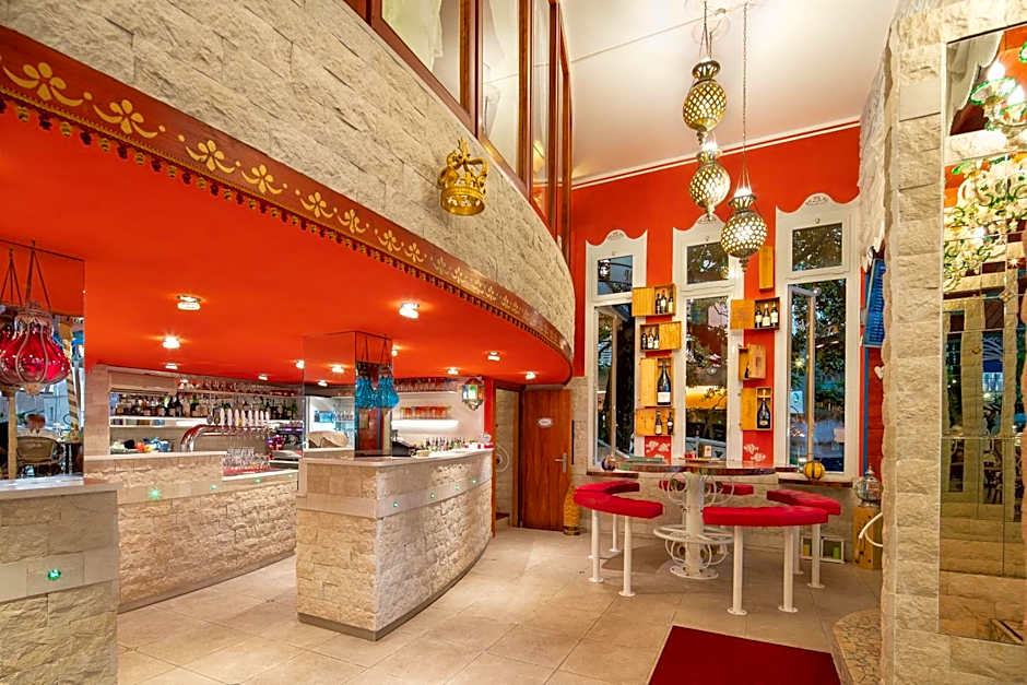 Milton Boutique Hotel - Adults Only