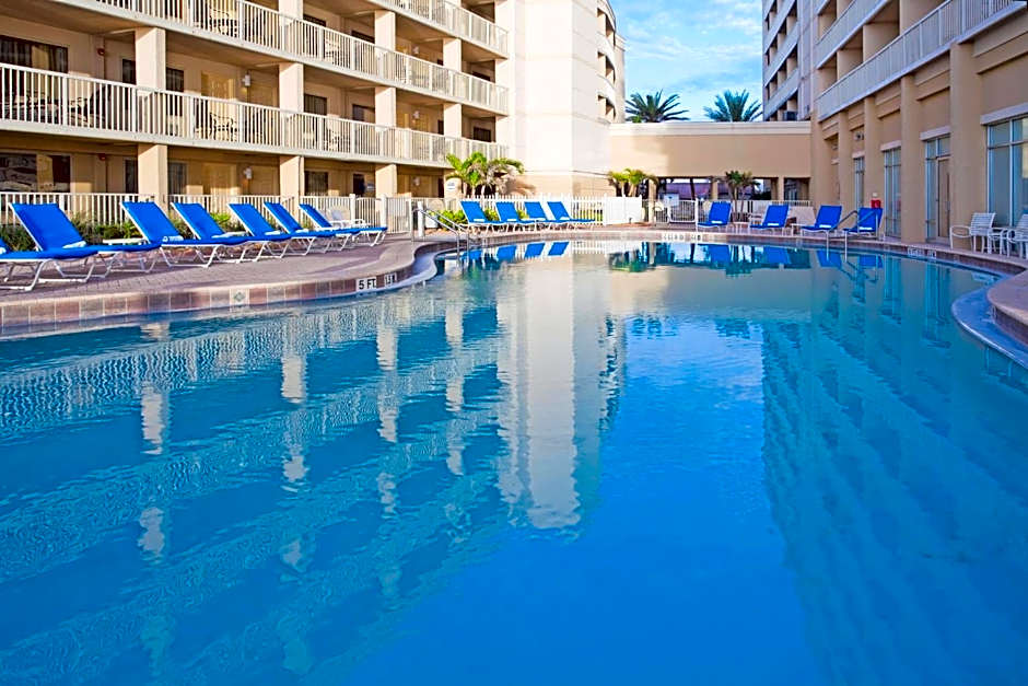 Crowne Plaza Melbourne-Oceanfront By IHG