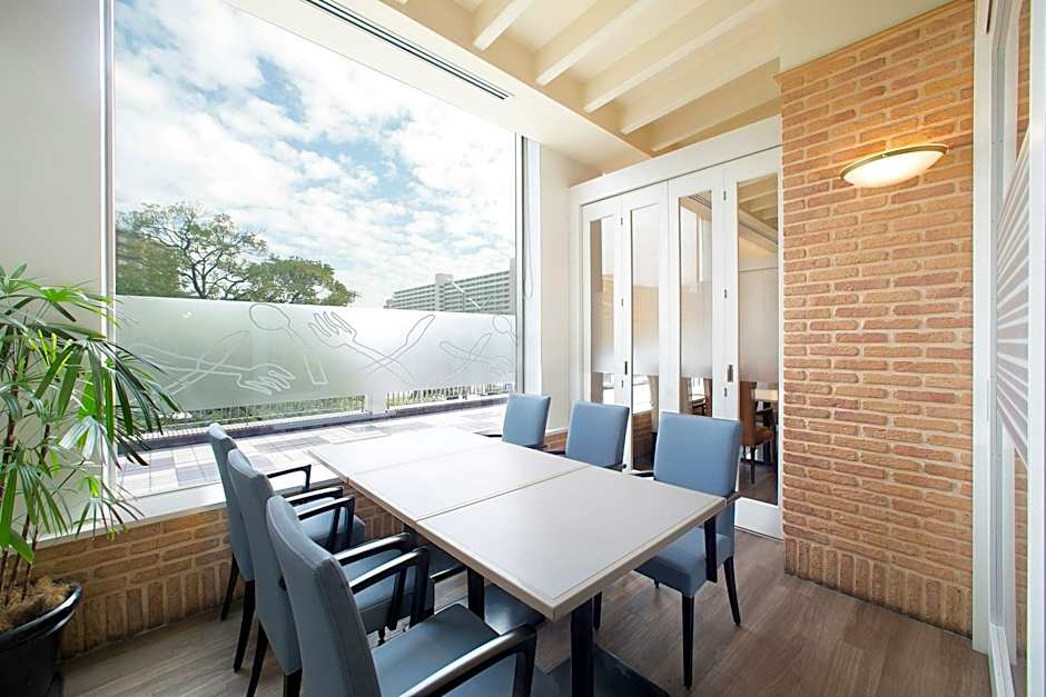 Oriental Hotel Tokyo Bay