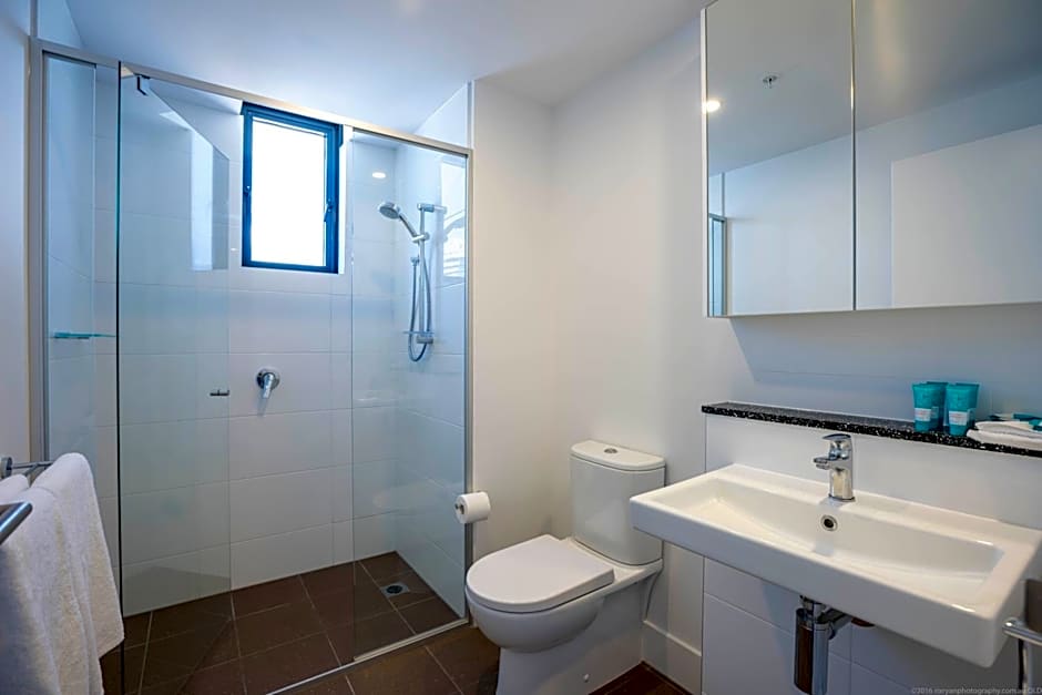 Synergy Broadbeach - Official