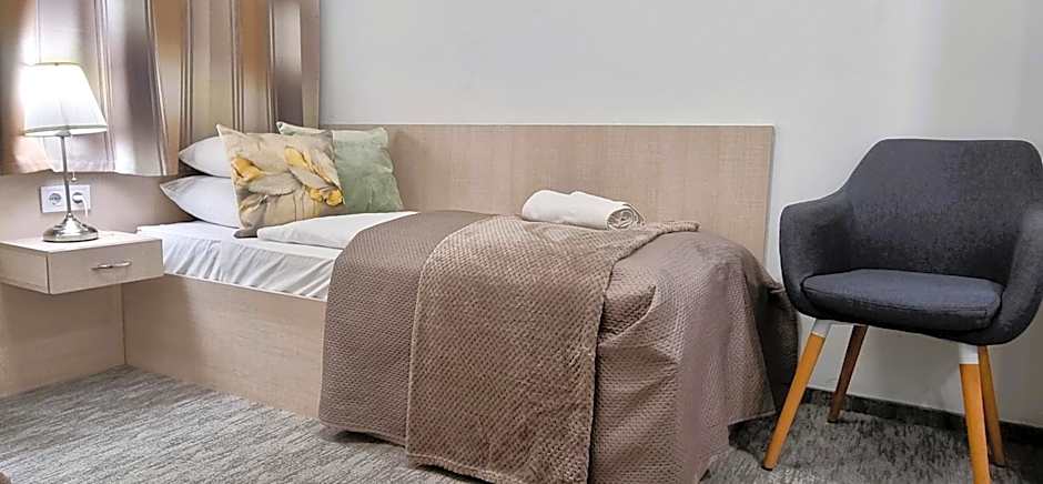 Hotel Három Gúnár