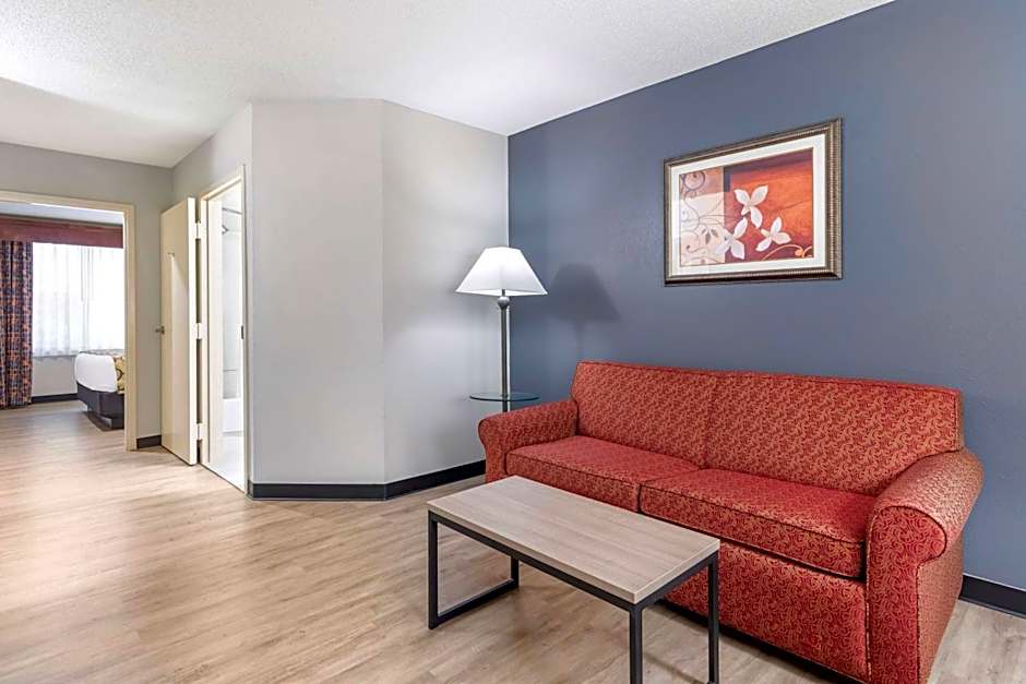 Baymont by Wyndham Kennesaw