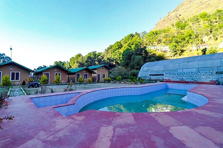 FabEscape Pine Hill View