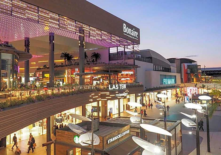 Ibis Valencia Bonaire Aeropuerto