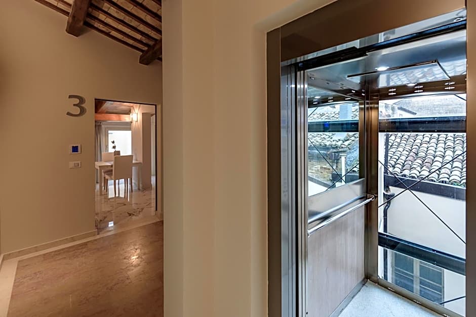 Marie Claire Apartments & Spa