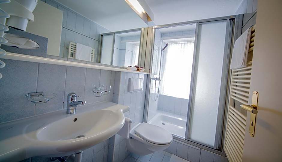 Hotel Heilquelle-Leukerbad-Therme