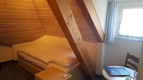 Small Single Room