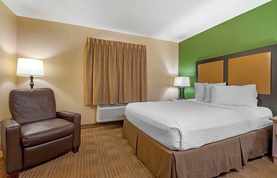 Extended Stay America Suites - Cincinnati - Blue Ash - Reagan Hwy.