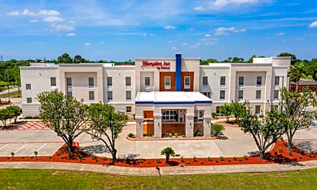Hampton Inn By Hilton Houston-Pearland