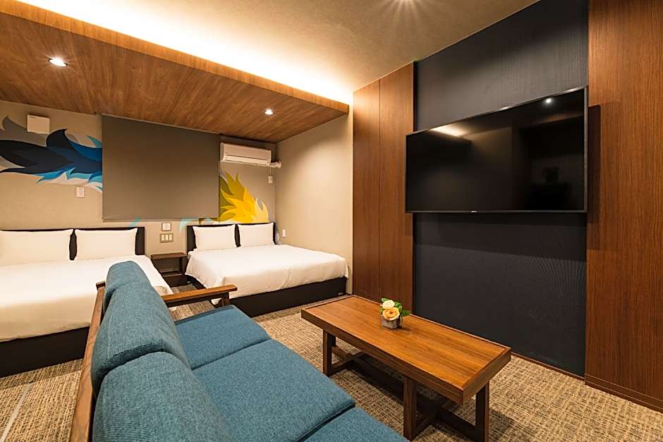 Grand Base Shianbashi