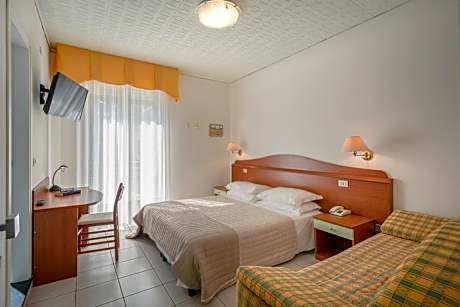 Quadruple Room with Balcony