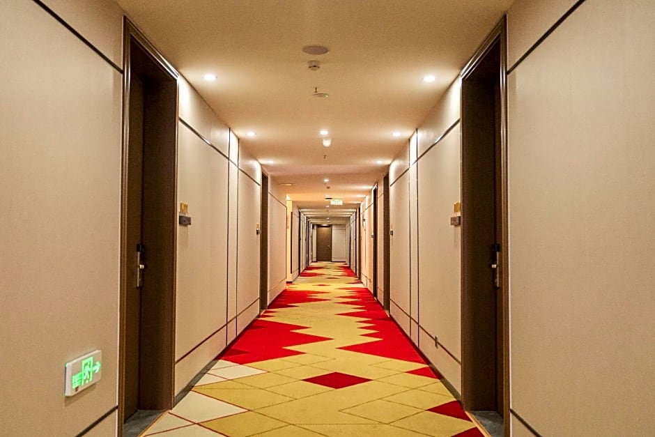 Borrman Hotel Zoucheng Huamaowan Mall