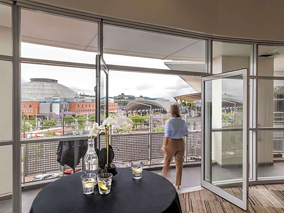 Hotel Ibis Sydney Olympic Park