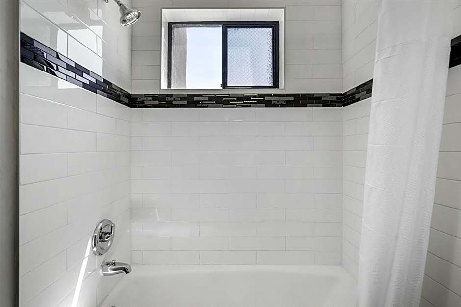 SureStay Hotel by Best Western Beverly Hills West LA