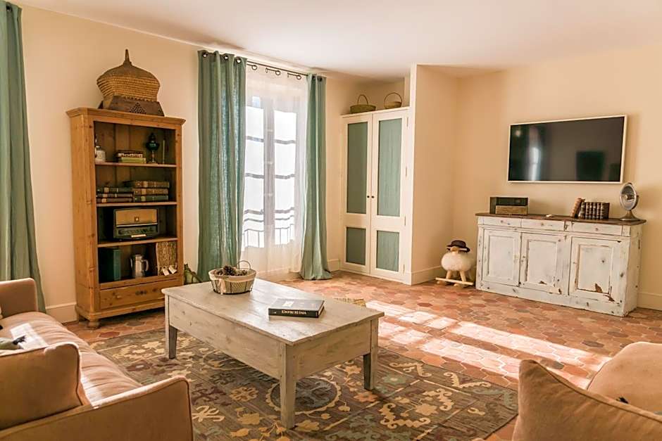 Château Saint Roux Le Luc-Le Cannet des Maures