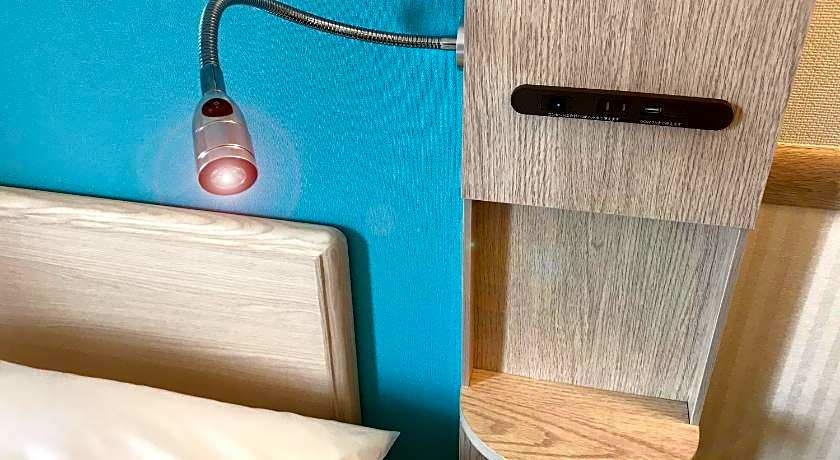 Toyoko Inn Tokyo Shinjuku-gyoemmae-eki 3-ban Deguchi