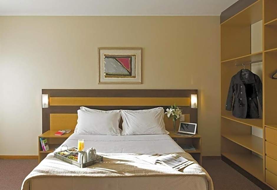 Piazza Navona Porto Alegre by Intercity