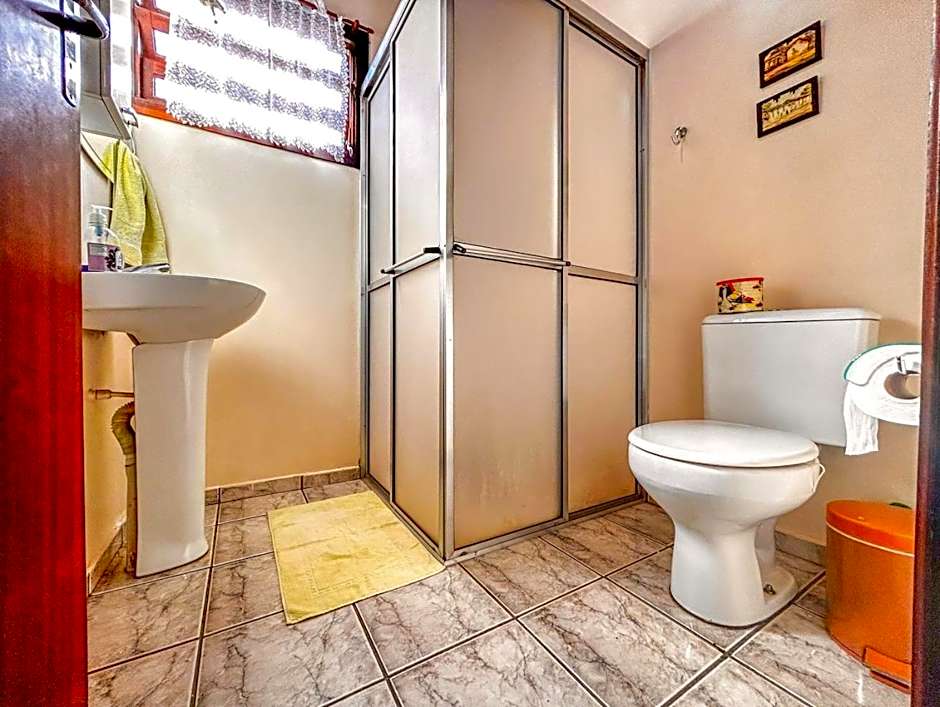 Chácara com piscina, churrasqueira, WiFi e quadra