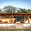 Makuwa Safari Lodge