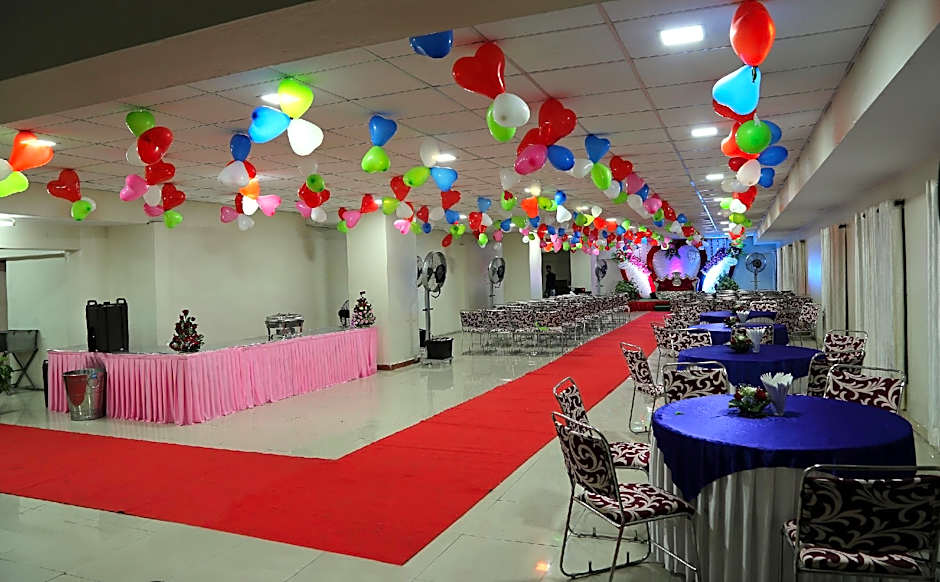 Hotel Mangal Regency – Indore, OH