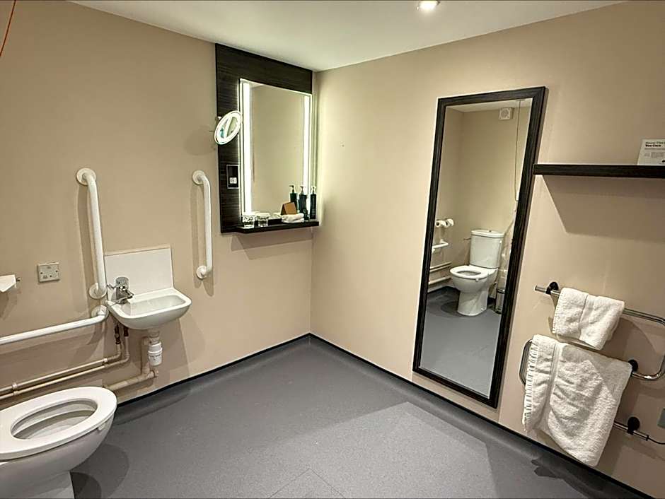 DoubleTree by Hilton Coventry Building Society Arena