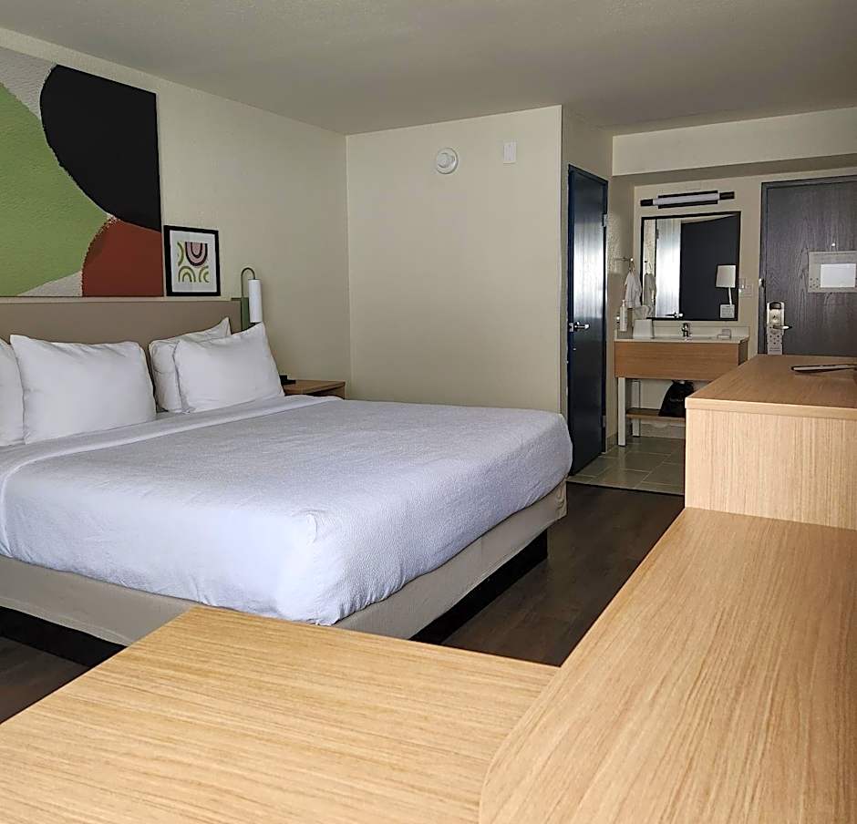 Spark by Hilton Wichita East
