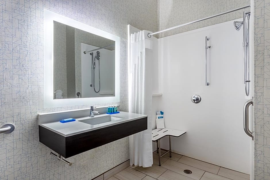 Holiday Inn Express Columbus - Ohio Expo Center, an IHG Hotel