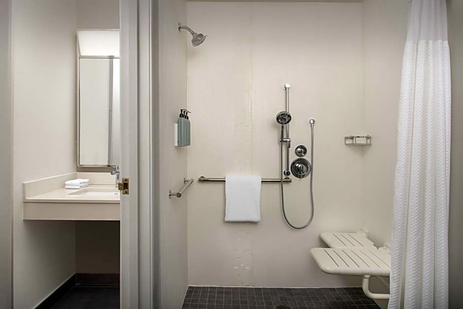 Courtyard by Marriott Dayton Beavercreek