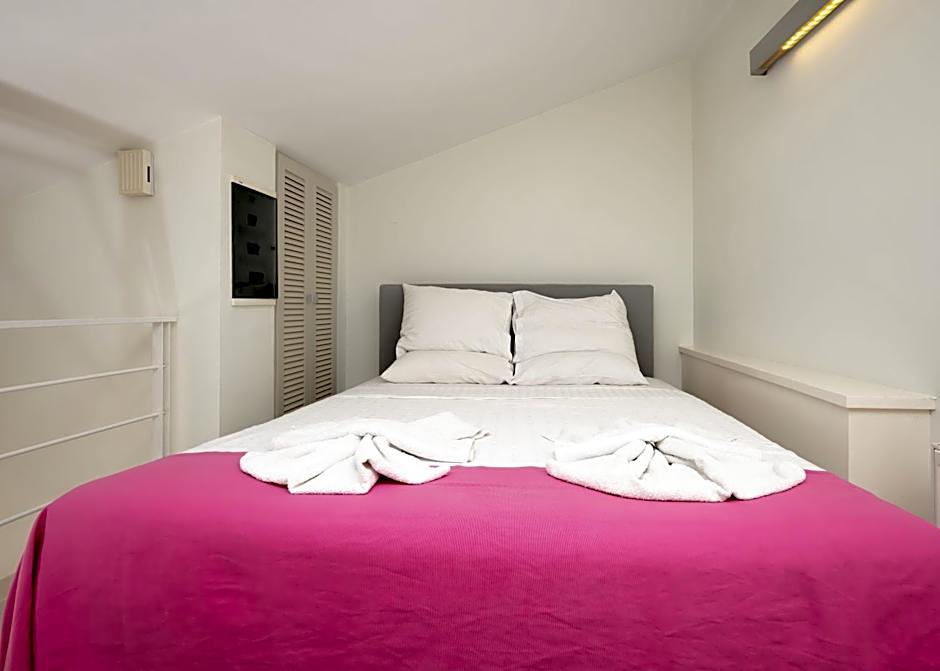 VIVIAN Art Apartments