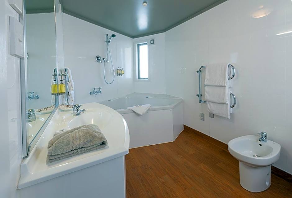 Beachcomber Inn (Picton)